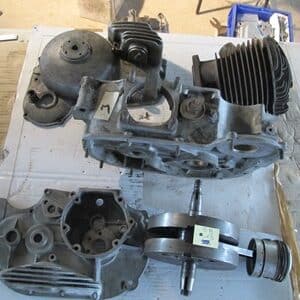 Lot de pèces moteur pour 350 Bloc B