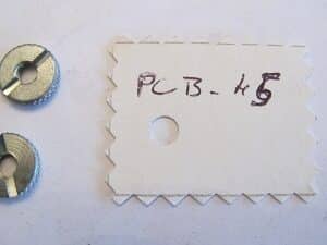 Jeu 2 écrous 13339
