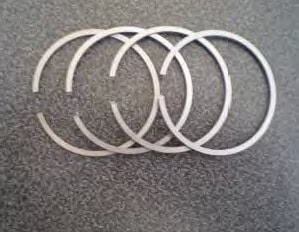 Segments 125 LT, Pistons MCF