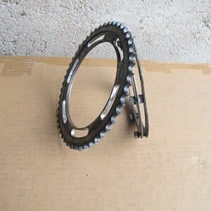 Couronne 46 dents + fixation