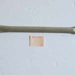 Tringle de garde boue AV 285 mm